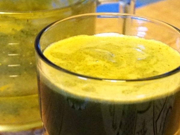 Czysta serotonina: Pokrzywa +&nbsp;Ananas