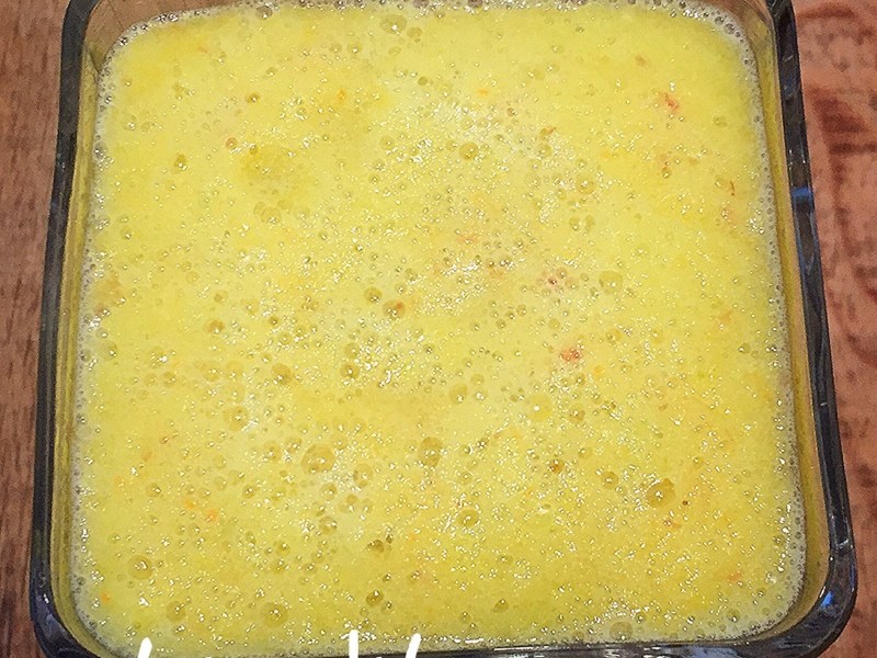 Smoothie pomarańczowo-selerowe z&nbsp;kurkumą