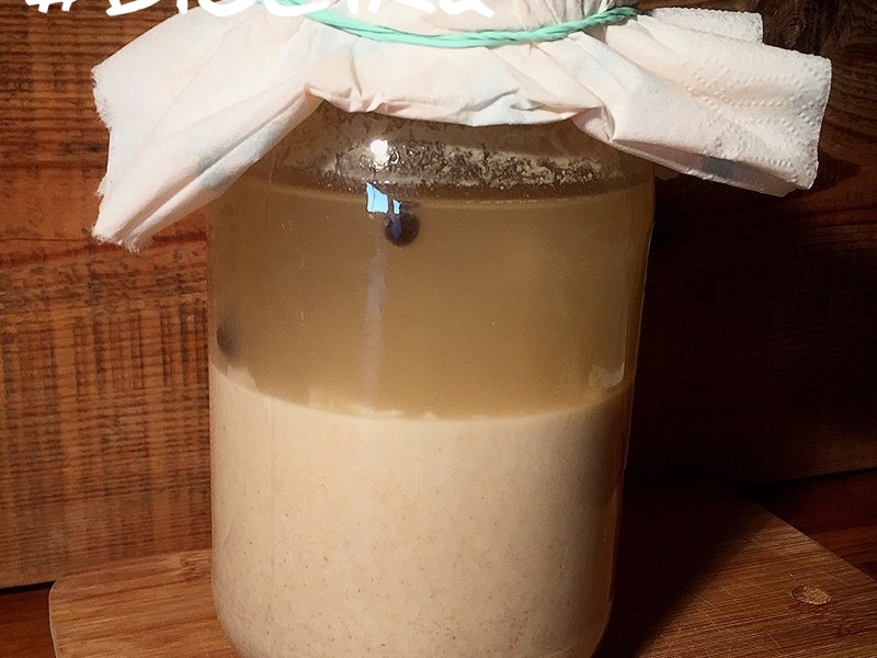 Domowy zakwas na&nbsp;żurek